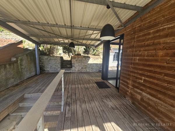 POITIERS CASSETTE, Maison T3/4 d'environ 118 m² avec garage et jardin