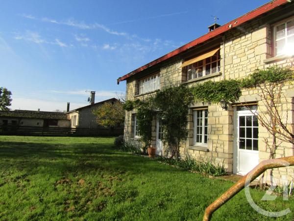 Maison à vendre  12 pièces - 215 m2 CHERIGNE - 79