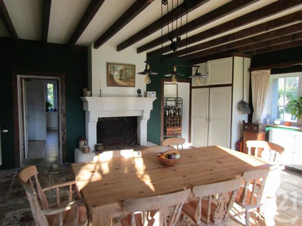 Maison à vendre  12 pièces - 215 m2 CHERIGNE - 79