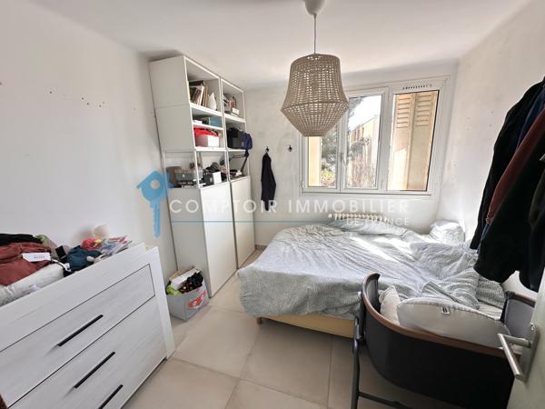 Appartement
                                                                                                                                                                                                                                                                                                                        3 pièce(s)                                                                                                                                                                                                          2 chambre(s)                                                                                                                                                                                                          63  m²