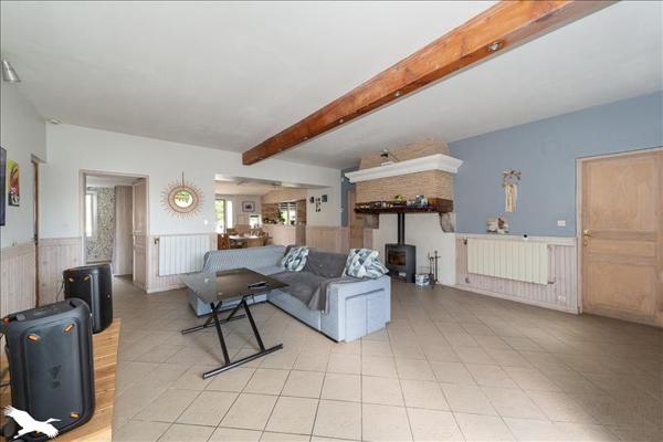 Maison à vendre |  Anglade |  5 pièces | 152 m²