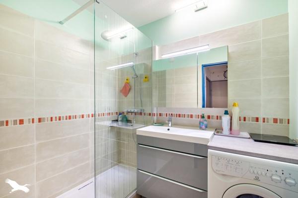 Appartement à vendre |  Lyon 08 |  2 pièces | 53 m²