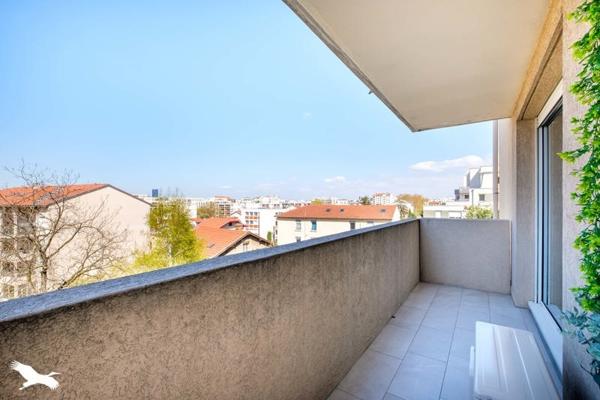 Appartement à vendre |  Lyon 08 |  2 pièces | 53 m²