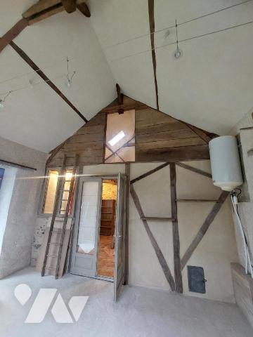 A VENDRE - MAISON CAMPAGNE EN HAMEAU - JARDIN 