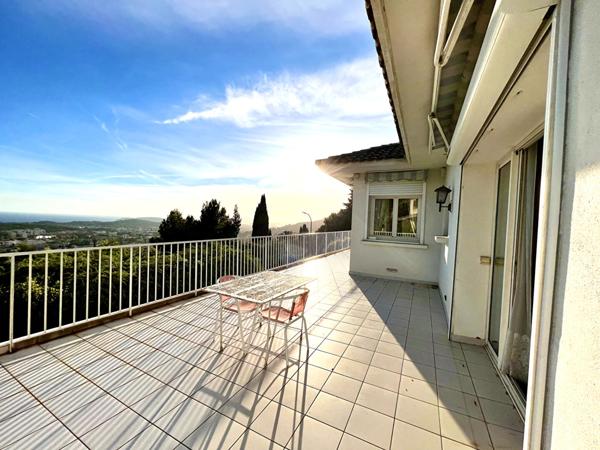 Maison à vendre à La Valette du Var - Un véritable coup de coeur !