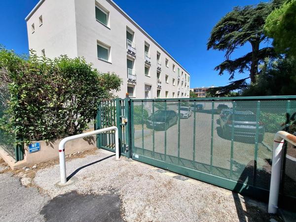 Annexes stationnement