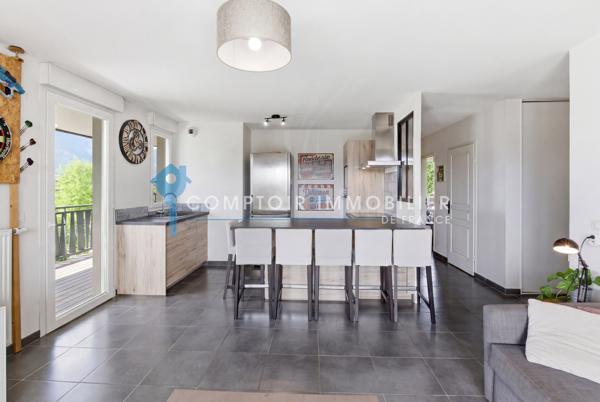 Appartement
                                                                                                                                                                                                                                                                                                                        3 pièce(s)                                                                                                                                                                                                          2 chambre(s)                                                                                                                                                                                                          70  m²