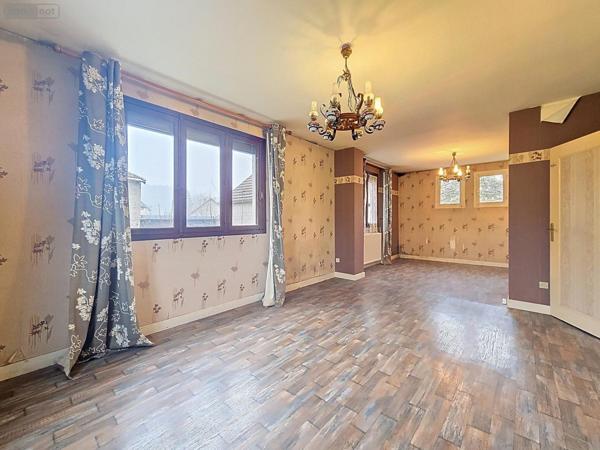 Maison individuelle à vendre à Foulain en Haute-Marne (52800), ref : VM1109-52001