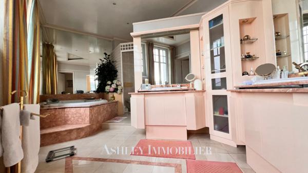 RARE PROPRIÉTÉ LA ROCHELLE - QUARTIER DU MAIL