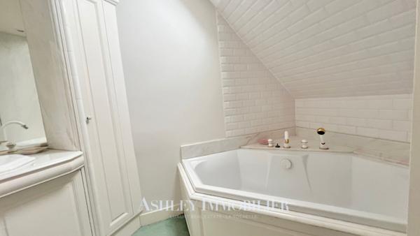 RARE PROPRIÉTÉ LA ROCHELLE - QUARTIER DU MAIL