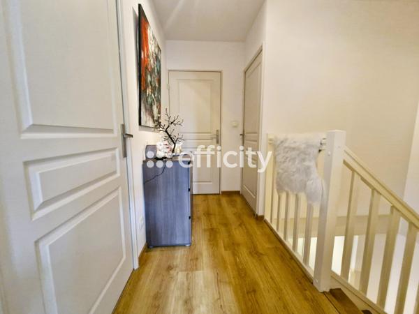 Appartement 6 pièces - 103 m² Bien prestige