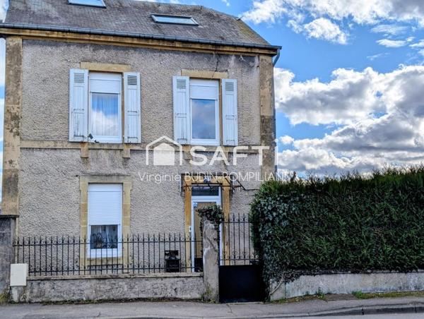 MAISON INDIVIDUELLE 2 CHAMBRES POSSIBILITE GRENIER AMENAGEABLE CARPORT JARDIN