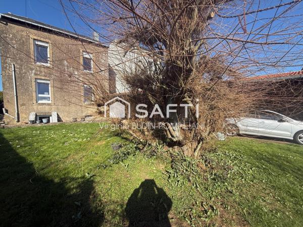 MAISON INDIVIDUELLE 2 CHAMBRES POSSIBILITE GRENIER AMENAGEABLE CARPORT JARDIN