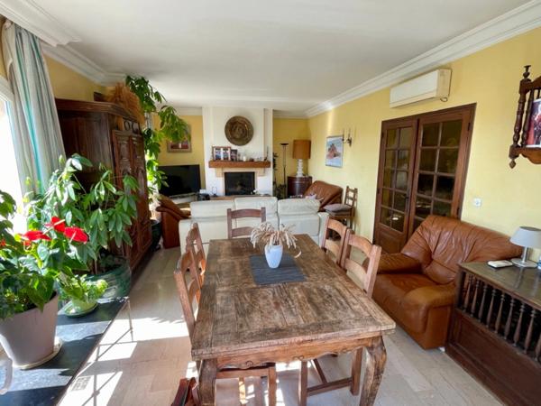 Maison à vendre 7 pièces PEROLS (34) terrain 1250m2