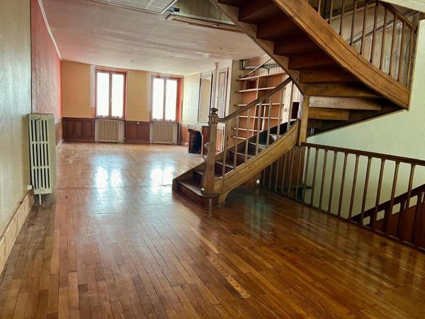 À vendre - Charmante maison au cœur de Salins-les-Bains