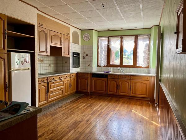 À vendre - Charmante maison au cœur de Salins-les-Bains