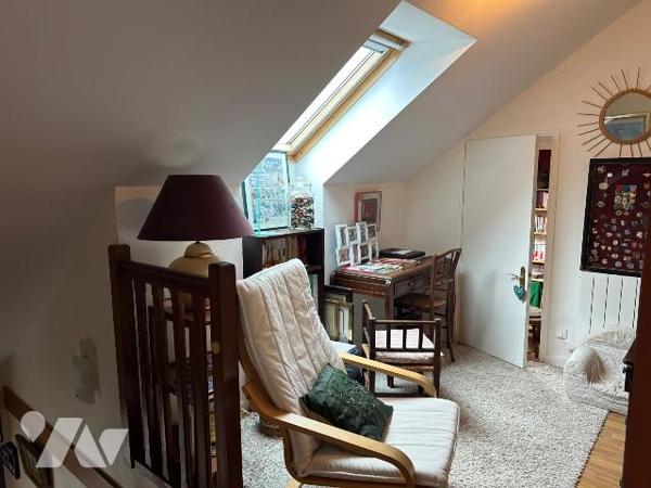 Maison familiale avec piscine - Secteur calme de cinq -Mars-la-Pile
Située dans un environneme...