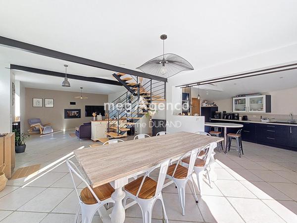 Maison à CHOLET, 49300 - 7 pièces 200m²