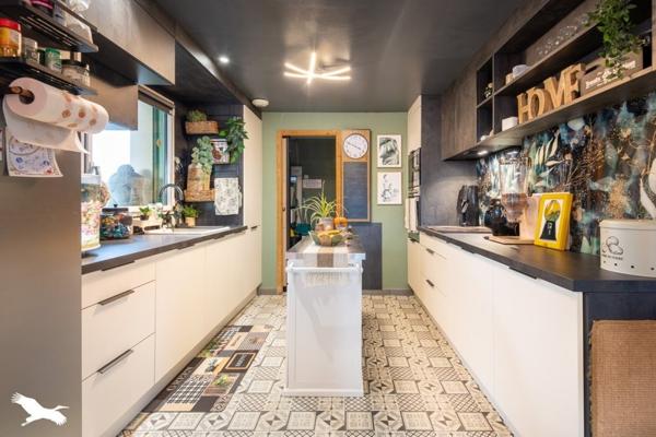 Maison à vendre |  Saint-Sauveur |  7 pièces | 140 m²