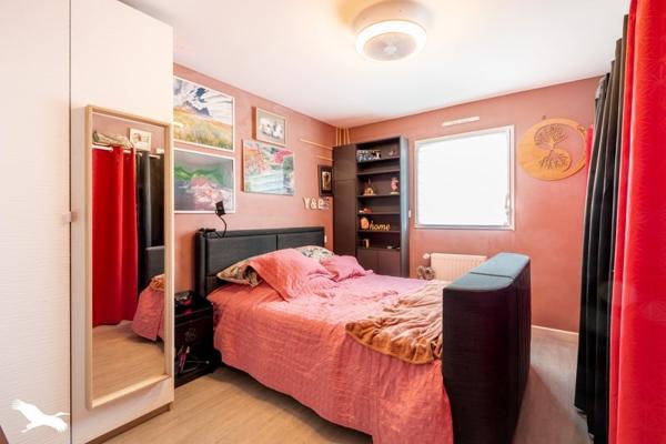 Maison à vendre |  Saint-Sauveur |  7 pièces | 140 m²