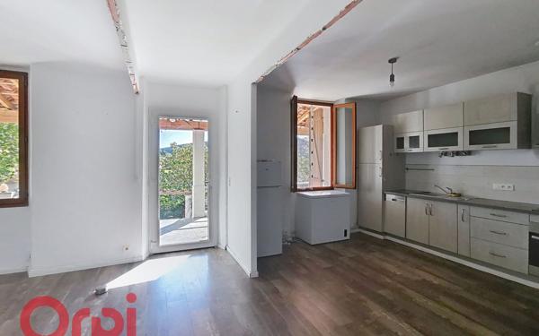 Maison à vendre    3 pièces •  La Cadière-d'Azur