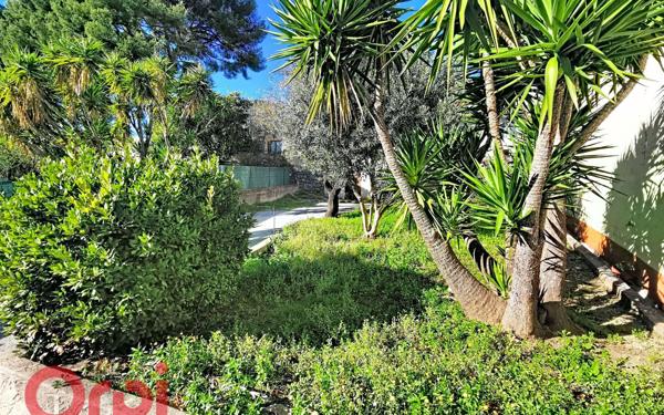 Maison à vendre    3 pièces •  La Cadière-d'Azur