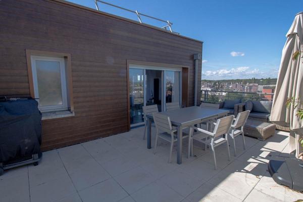 Appartement Lognes 4 pièce(s) 78 m2, 2 chambres, DERNIER ETAGE AVEC TERRASSES ET 2 PLACES DE STATIONNEMENT EN SOUS-SOL