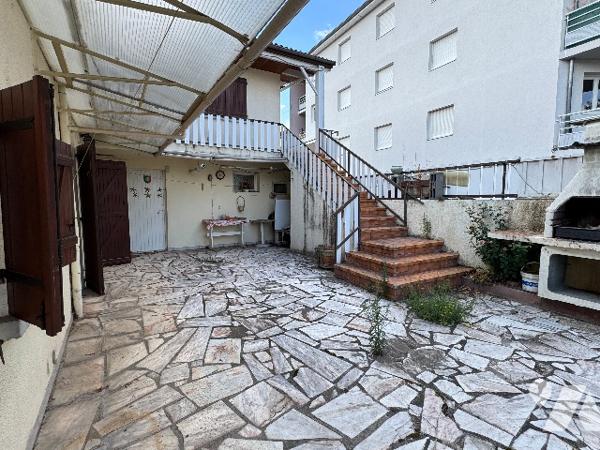 Maison à rénover, quartier résidentiel de GERZAT