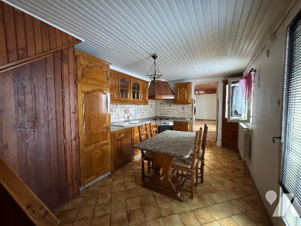 Maison à rénover, quartier résidentiel de GERZAT