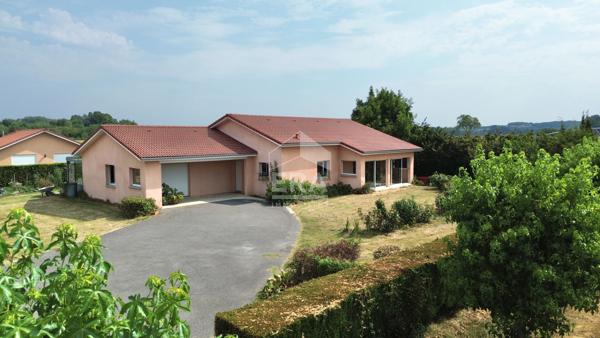 Maison familiale clé en main avec vérandas, garage et terrain piscinable