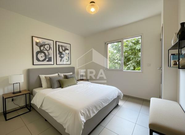Maison familiale clé en main avec vérandas, garage et terrain piscinable