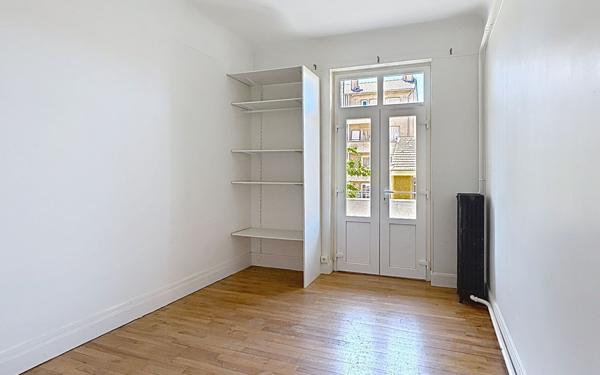 Appartement à louer    3 pièces •  Vichy