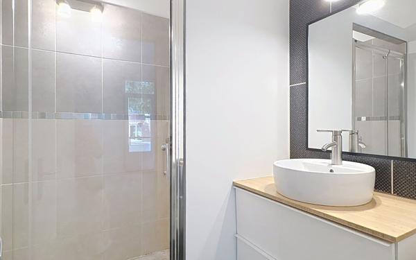 Appartement à louer    3 pièces •  Vichy