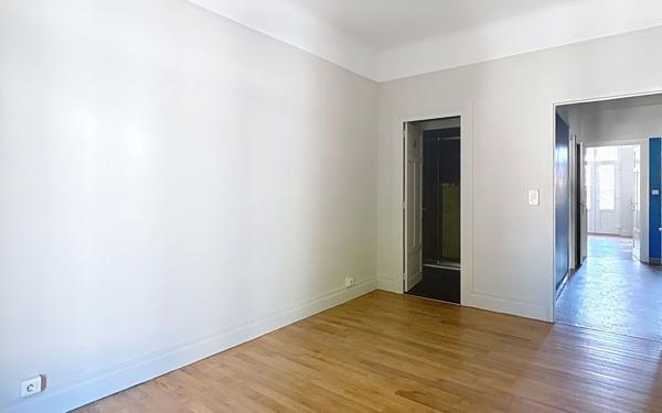 Appartement à louer    3 pièces •  Vichy