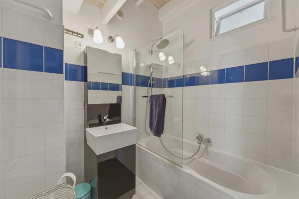 Maison à vendre 7 pièces ECHENEVEX (01)