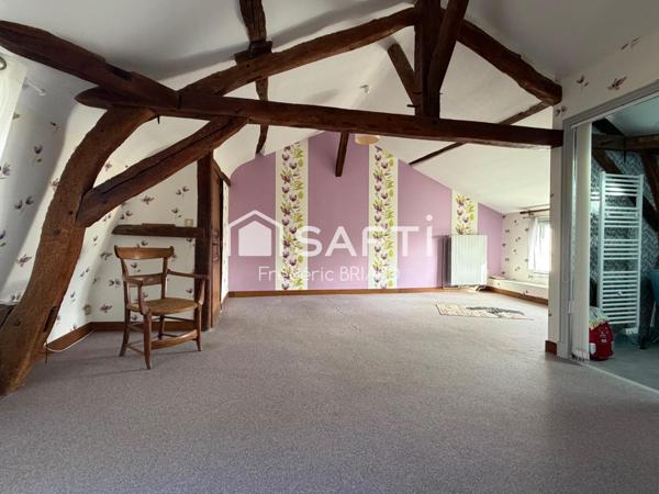 Maison de charme en Tuffeau. 155m2 de dépendances