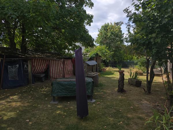 Maison à vendre 6 pièces BALLAINVILLIERS (91) sur beau terrain arboré de 868m²