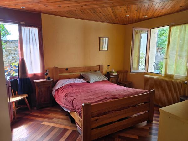 Maison à vendre 6 pièces BALLAINVILLIERS (91) sur beau terrain arboré de 868m²