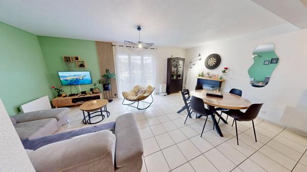 Appartement Type 3 en rez-de jardin, secteur résidentiel, calme et prisé.