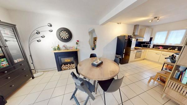 Appartement Type 3 en rez-de jardin, secteur résidentiel, calme et prisé.