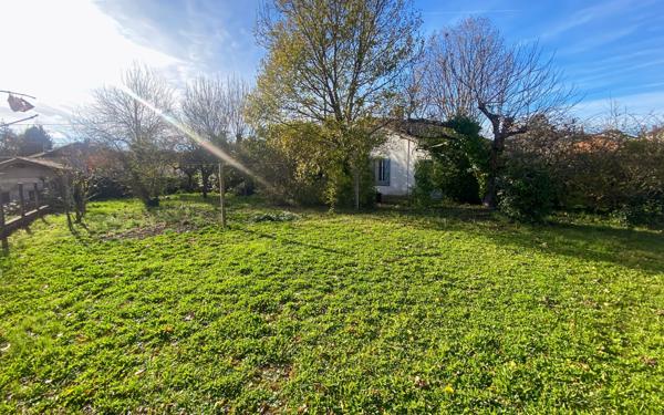 Maison à vendre    2 pièces •  Caussade