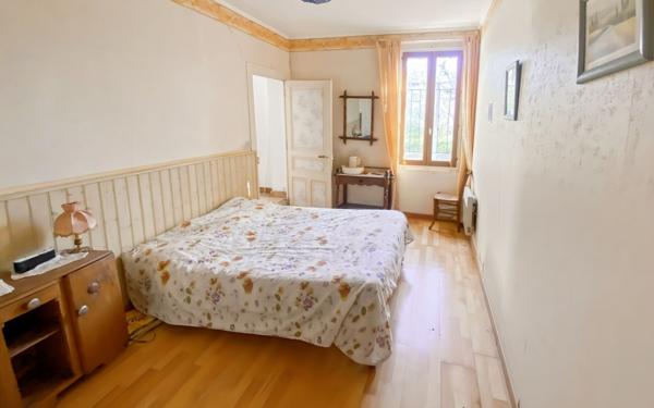 Maison à vendre    2 pièces •  Caussade