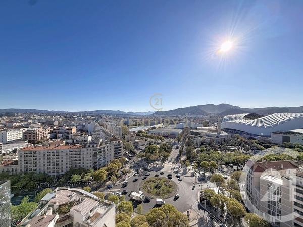 Appartement F3 à vendre  3 pièces - 82,10 m2 MARSEILLE - 13008
