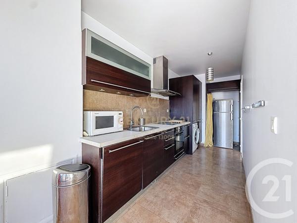 Appartement F3 à vendre  3 pièces - 82,10 m2 MARSEILLE - 13008