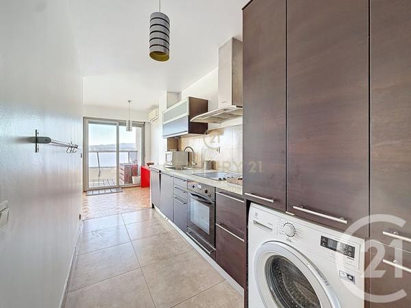 Appartement F3 à vendre  3 pièces - 82,10 m2 MARSEILLE - 13008