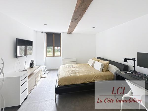 Maison 5 pièce(s) 3 chambre(s) 170 m²
