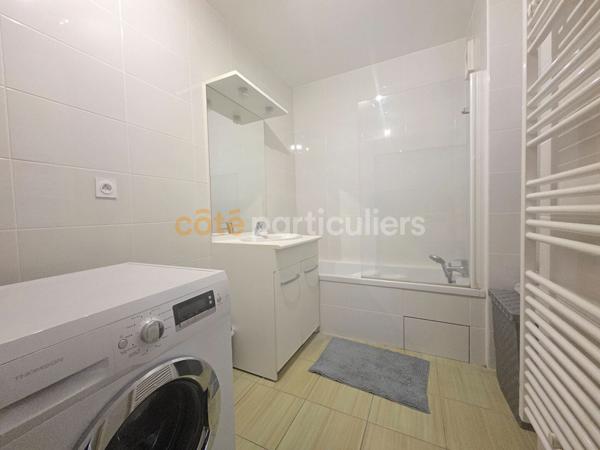 Vente
                Appartement65,08 m² - 3 Pièces -
                    ORLEANS (45000)