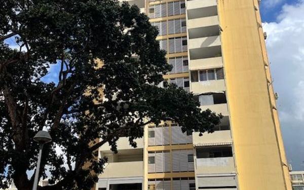 Appartement à vendre    4 pièces • 70 m2 Pointe-à-Pitre