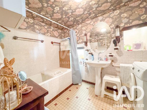 Maison à vendre 4 pièces 93 m² Saint-Félix-de-Sorgues