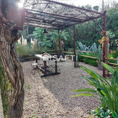 SIX FOURS SECTEUR JAUMARD MAISON T6+PISCINE+GARAGE